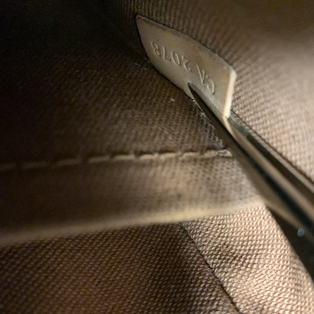 Authentic Louis Vuitton Odeon bag MM - Picture 7 of 7